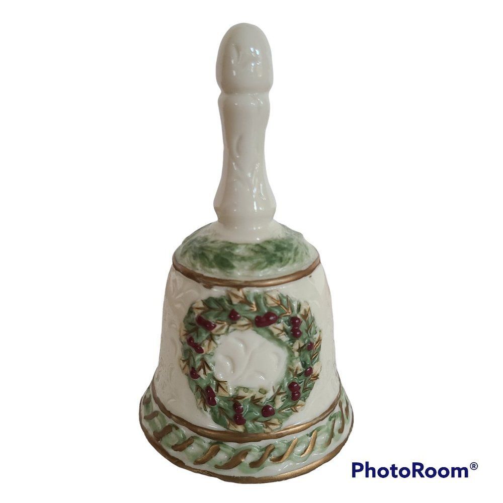 Porcelain Ceramic Christmas Holiday Wreath Bell Hand Bell Gold Accents Vintage